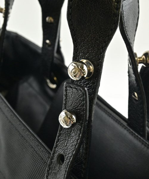 CHANEL กระเป๋าถือ