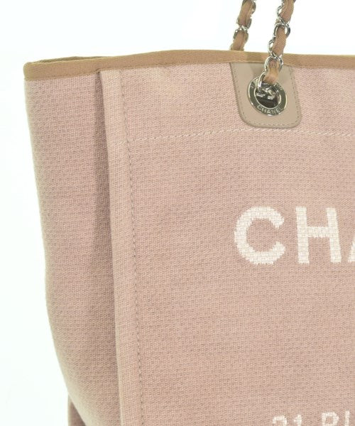 CHANEL กระเป๋าถือขนาดใหญ่