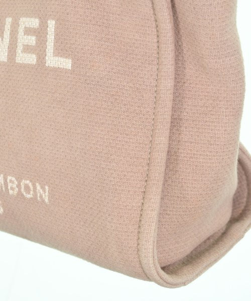 CHANEL กระเป๋าถือขนาดใหญ่
