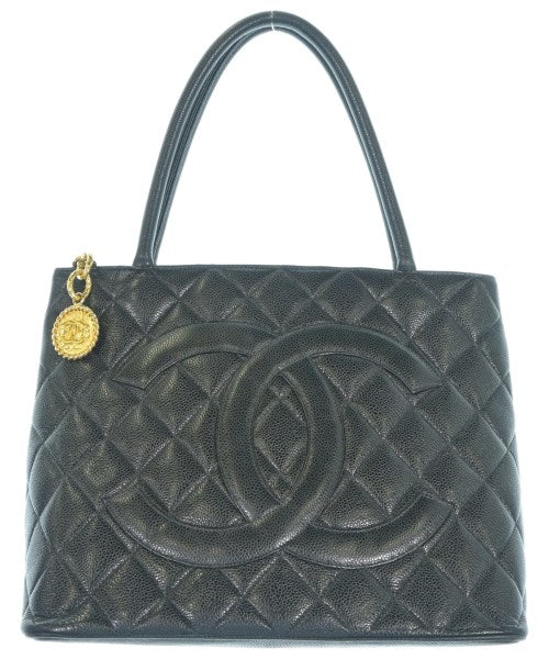 CHANEL กระเป๋าถือ