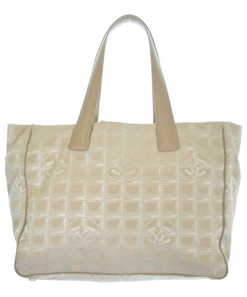 CHANEL กระเป๋าถือขนาดใหญ่