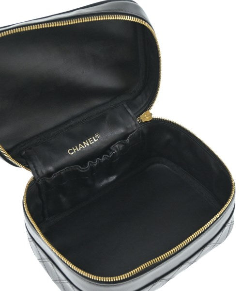 CHANEL กระเป๋าถือ