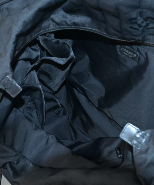 CHANEL กระเป๋าถือขนาดใหญ่