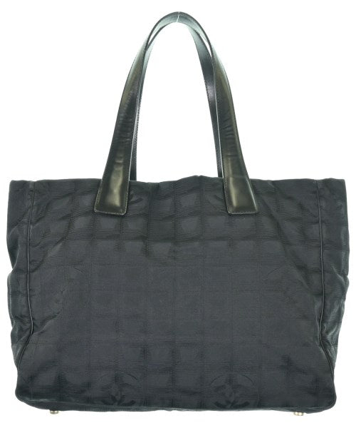 CHANEL กระเป๋าถือ
