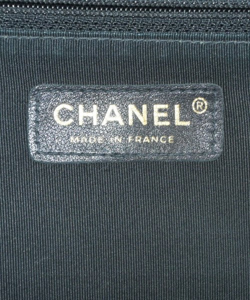 CHANEL กระเป๋าใส่อุปกรณ์ขนาดใหญ่