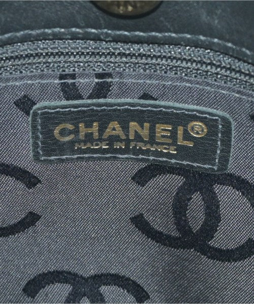 CHANEL กระเป๋าถือขนาดใหญ่