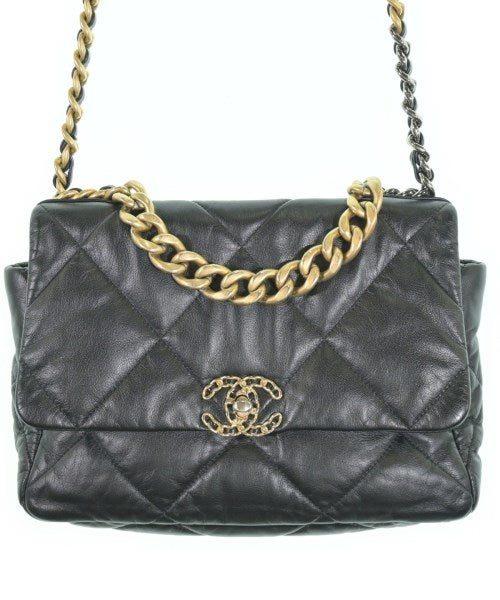 CHANEL กระเป๋าสะพาย