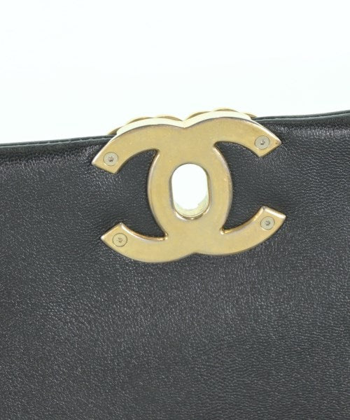 CHANEL กระเป๋าสะพาย