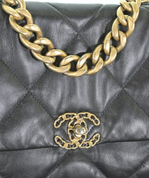 CHANEL กระเป๋าสะพาย