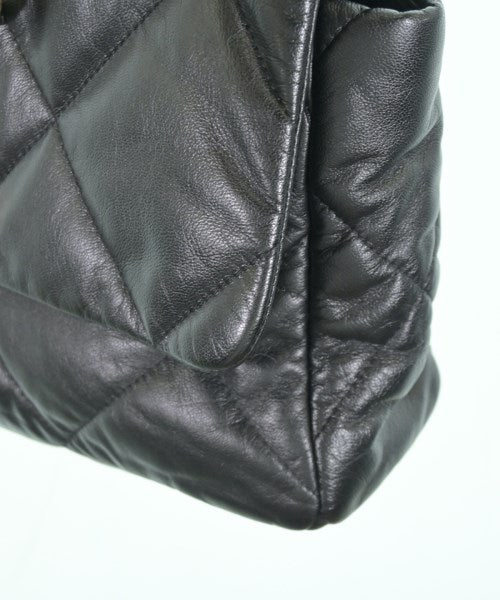 CHANEL กระเป๋าสะพาย