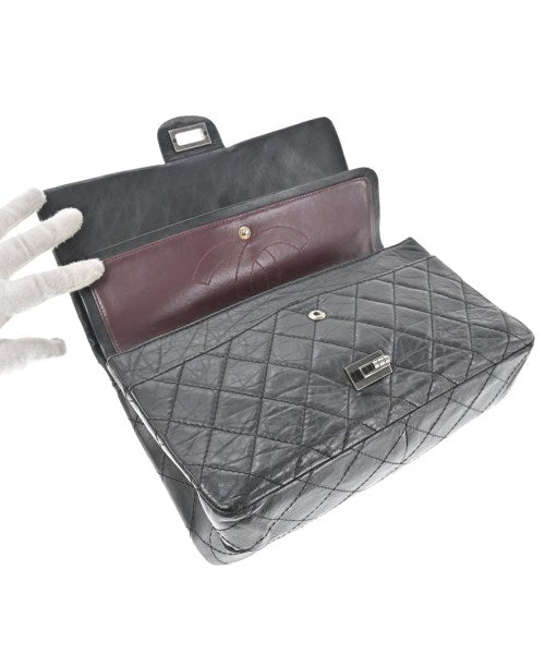 CHANEL กระเป๋าสะพาย