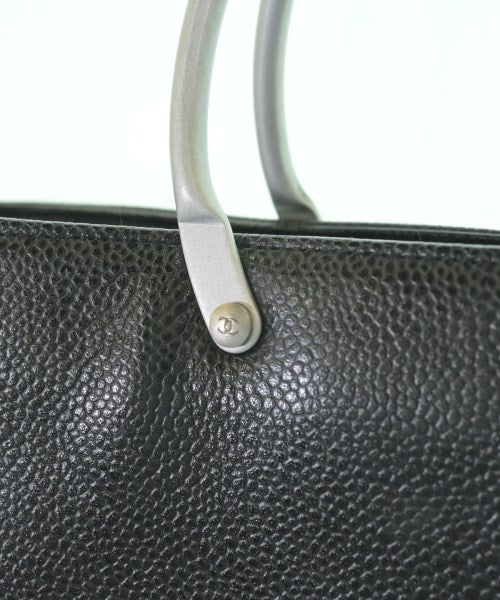 CHANEL กระเป๋าถือ