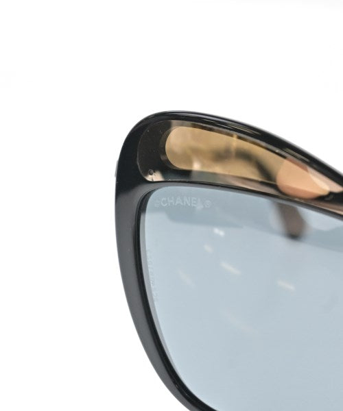 CHANEL แว่นกันแดด