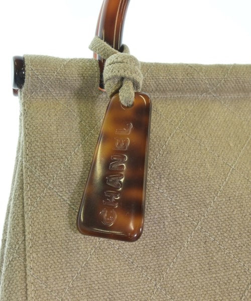 CHANEL กระเป๋าถือ