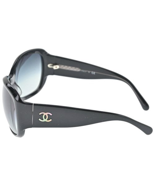 CHANEL แว่นกันแดด