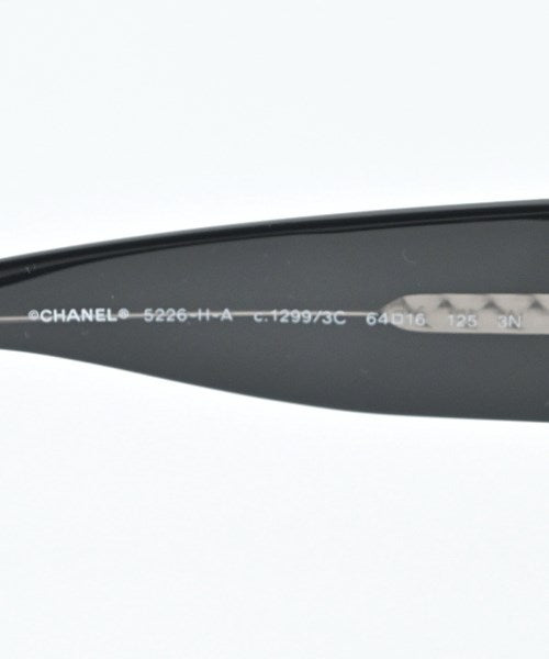 CHANEL แว่นกันแดด