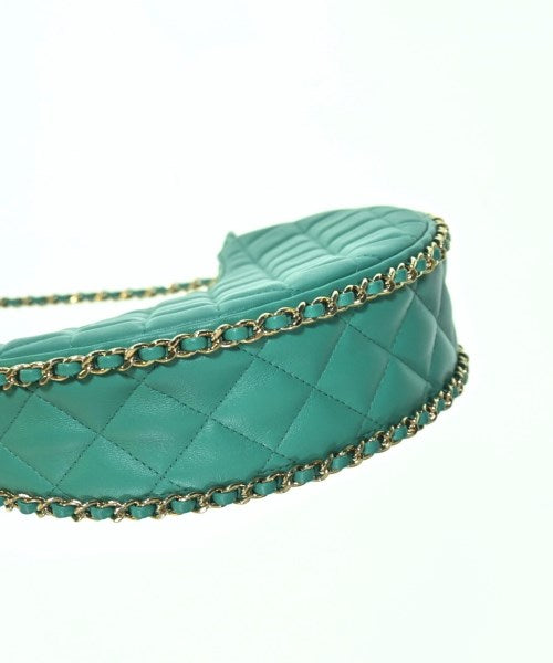 CHANEL กระเป๋าสะพาย