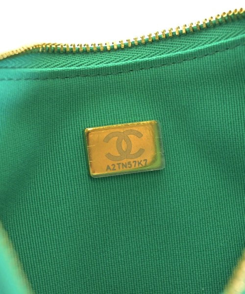 CHANEL กระเป๋าสะพาย