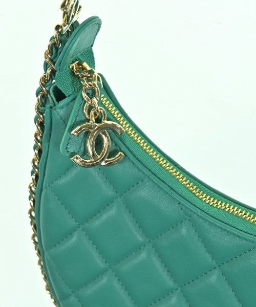CHANEL กระเป๋าสะพาย
