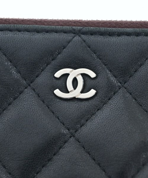 CHANEL คลัตช์