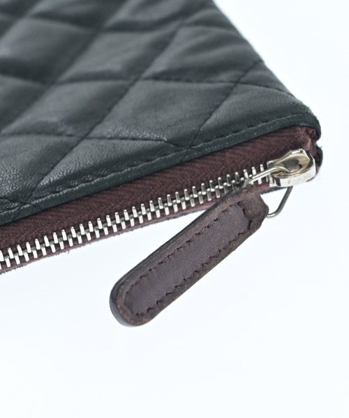 CHANEL คลัตช์