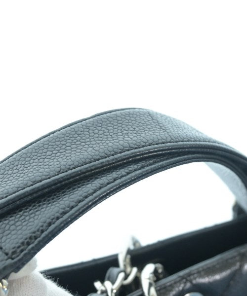 CHANEL กระเป๋าถือขนาดใหญ่