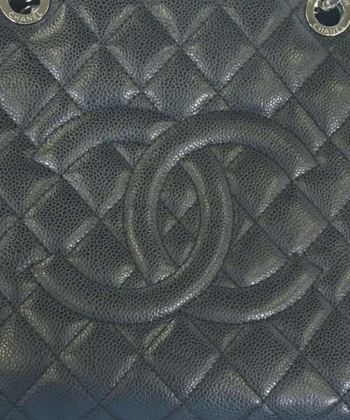 CHANEL กระเป๋าถือขนาดใหญ่