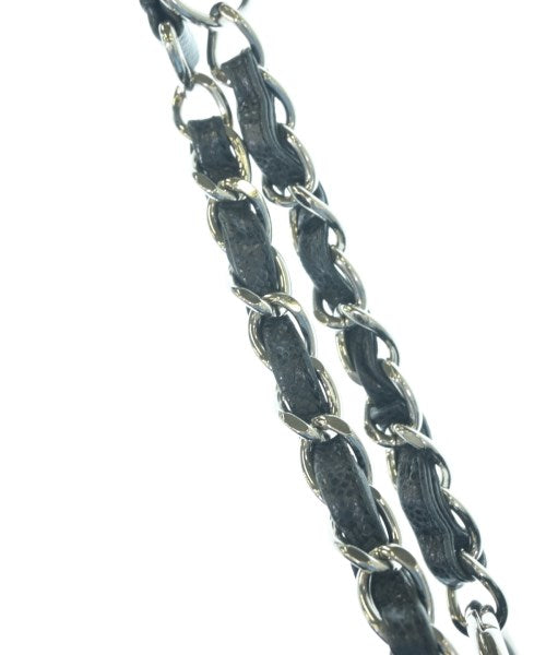 CHANEL กระเป๋าถือขนาดใหญ่