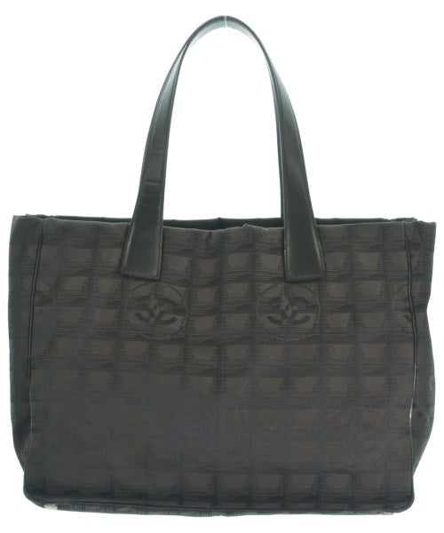 CHANEL กระเป๋าถือขนาดใหญ่