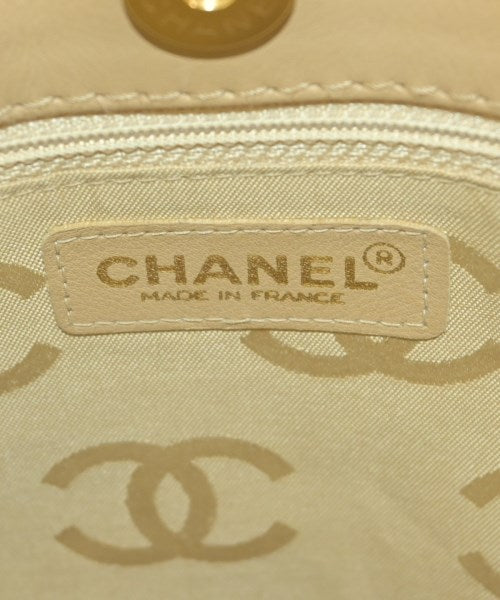 CHANEL กระเป๋าถือขนาดใหญ่