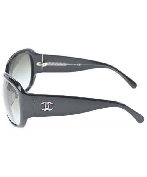 CHANEL แว่นกันแดด