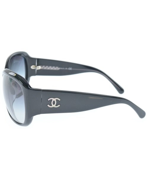 CHANEL แว่นกันแดด