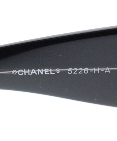 CHANEL แว่นกันแดด