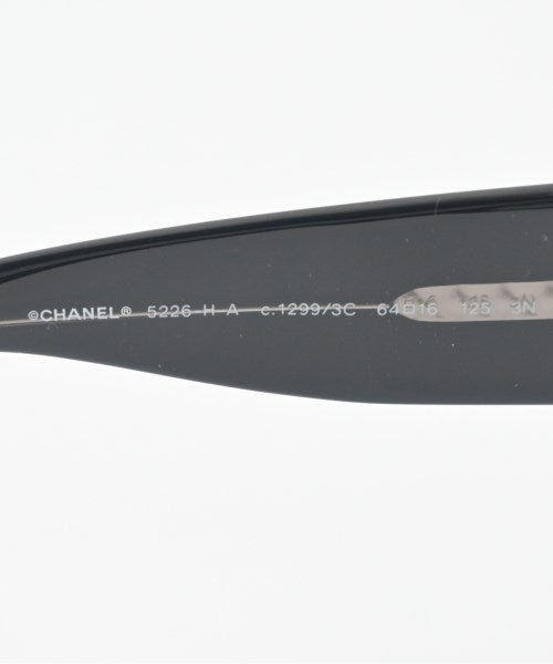 CHANEL แว่นกันแดด