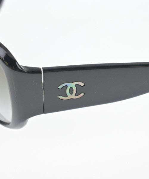 CHANEL แว่นกันแดด
