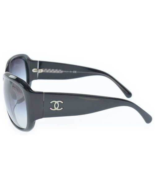 CHANEL แว่นกันแดด