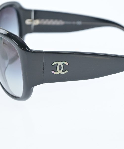 CHANEL แว่นกันแดด