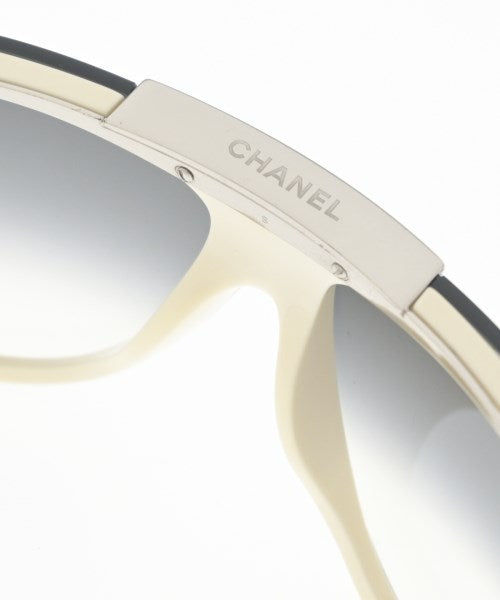CHANEL แว่นกันแดด