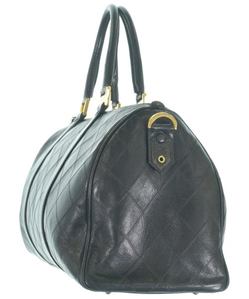 CHANEL กระเป๋าใส่อุปกรณ์ขนาดใหญ่
