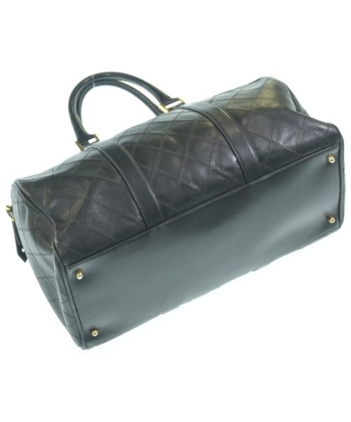 CHANEL กระเป๋าใส่อุปกรณ์ขนาดใหญ่