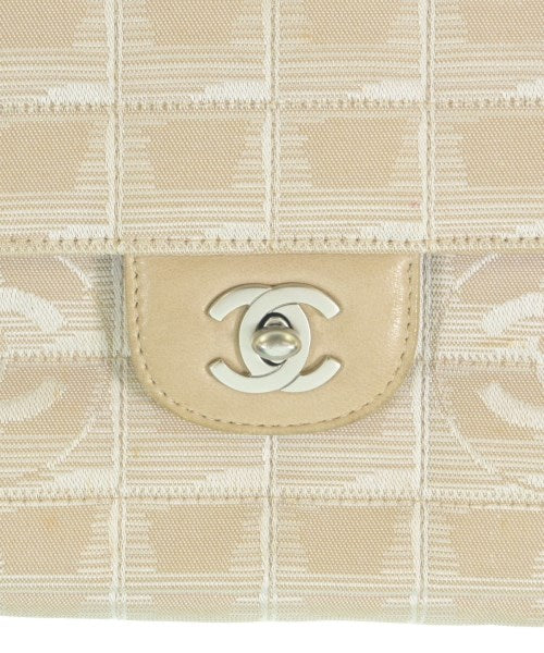 CHANEL กระเป๋าสะพาย