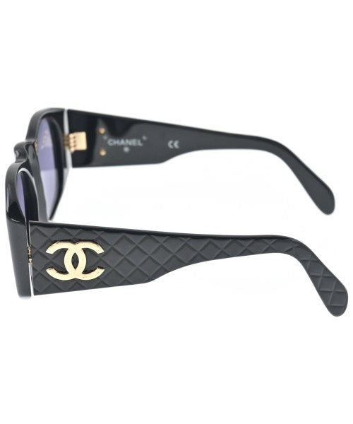 CHANEL แว่นกันแดด