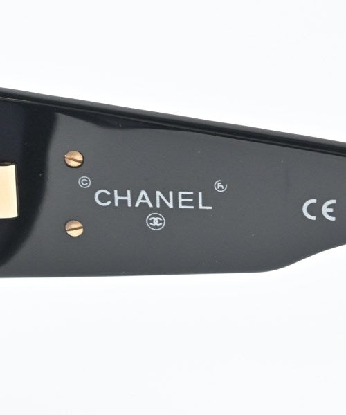 CHANEL แว่นกันแดด