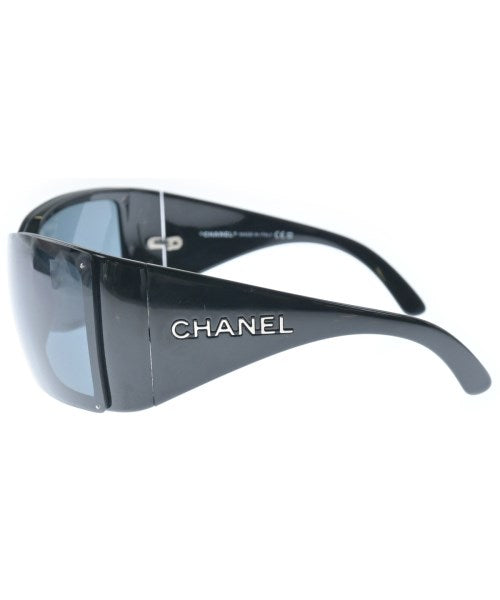 CHANEL แว่นกันแดด