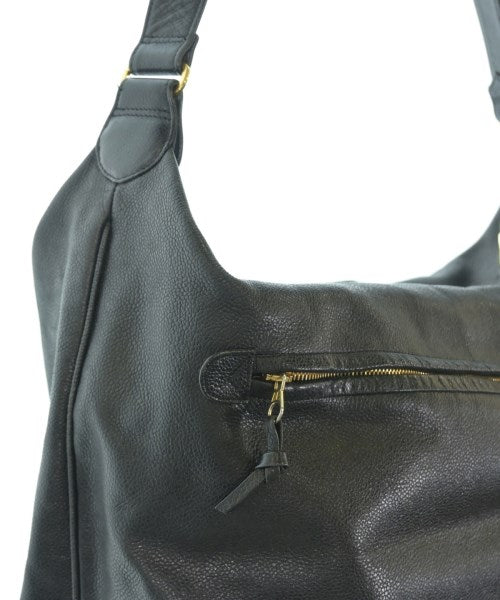 CHANEL กระเป๋าสะพาย