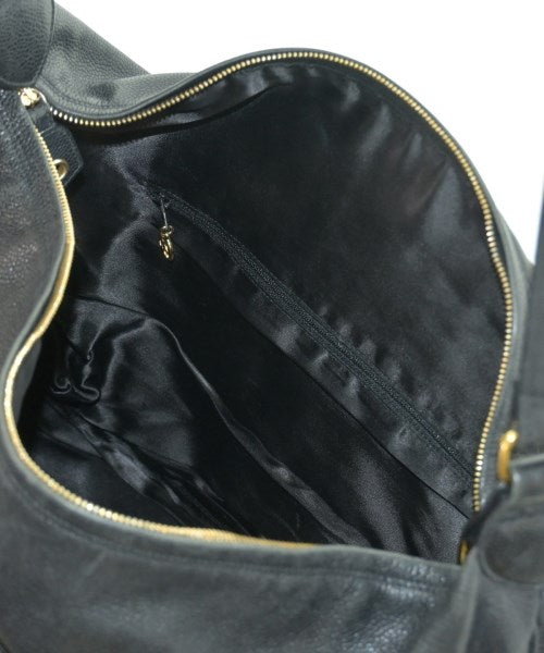 CHANEL กระเป๋าสะพาย