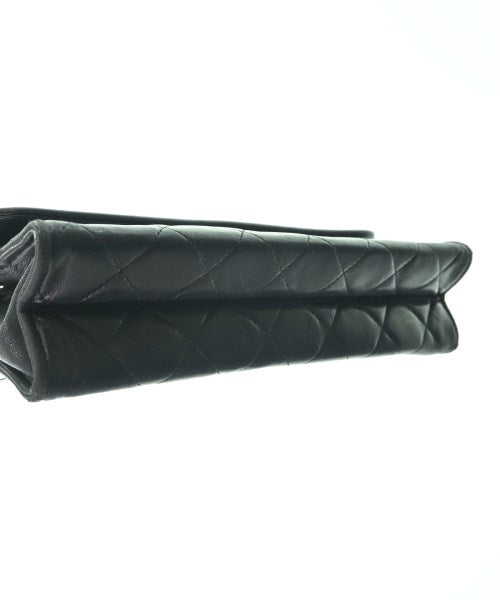 CHANEL กระเป๋าสะพาย