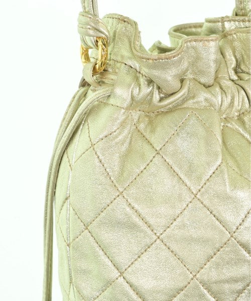 CHANEL กระเป๋าสะพาย