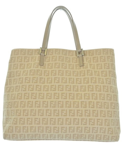 FENDI กระเป๋าถือขนาดใหญ่