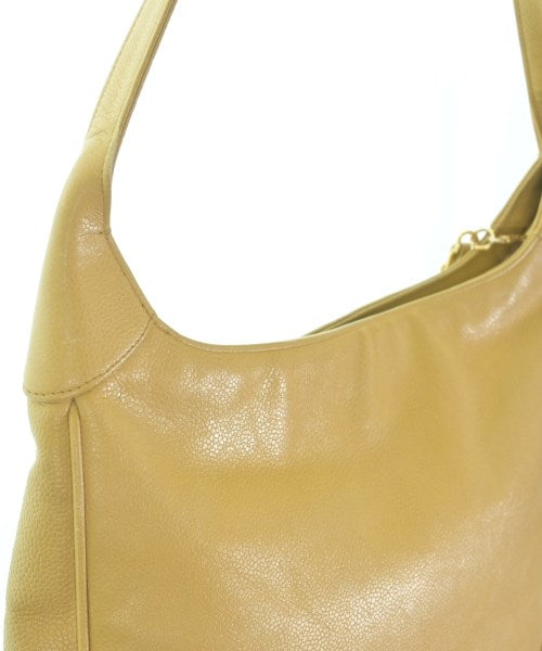 CHANEL กระเป๋าสะพาย